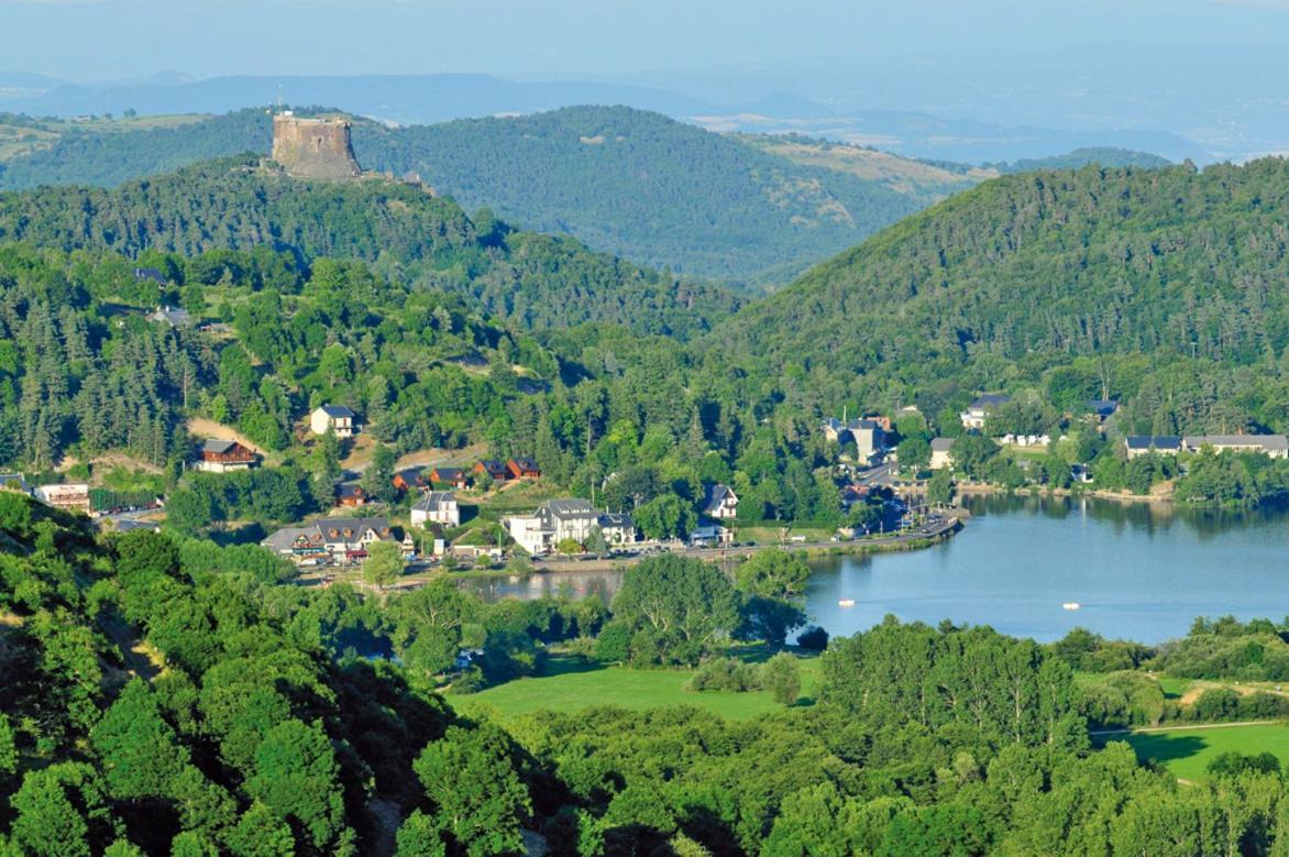 Studio Au Coeur Des Volcans D Auvergne - Мурол Екстериор снимка